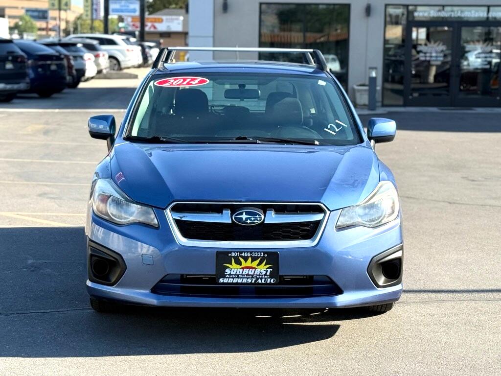 2014 Subaru Impreza 2.0i Premium Image 2 of 27