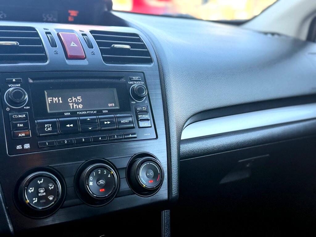 2014 Subaru Impreza 2.0i Premium Image 21 of 27