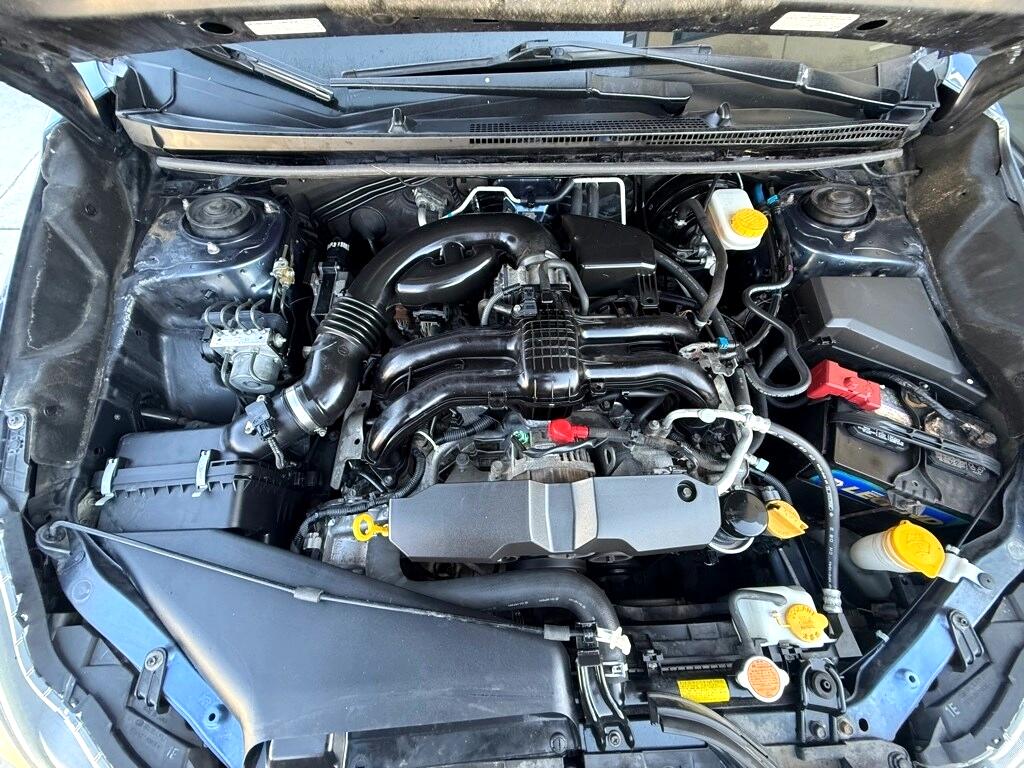 2014 Subaru Impreza 2.0i Premium Image 8 of 27