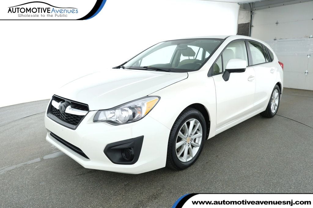 2014 Subaru Impreza 2.0i Premium Image 1 of 23