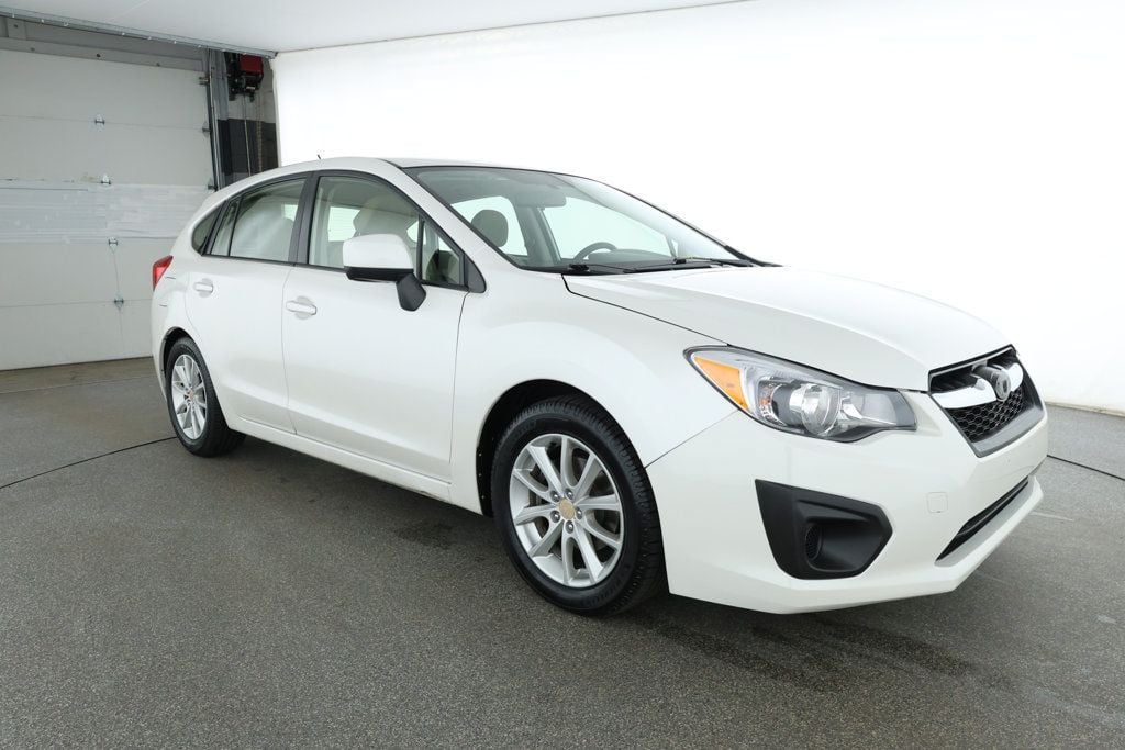 2014 Subaru Impreza 2.0i Premium Image 3 of 23