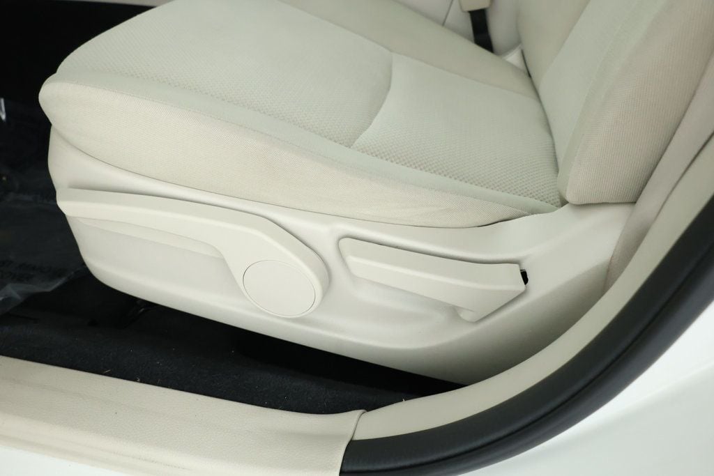 2014 Subaru Impreza 2.0i Premium Image 22 of 23