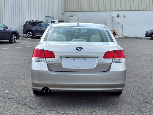 2014 Subaru Legacy 2.5i Limited Image 6 of 29