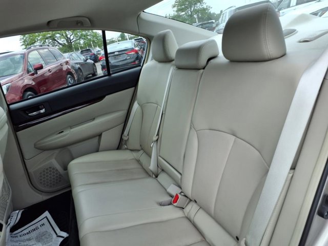 2014 Subaru Legacy 2.5i Limited Image 11 of 29