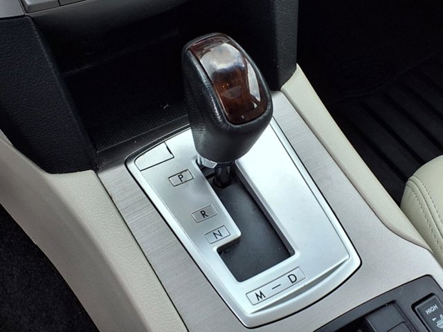 2014 Subaru Legacy 2.5i Limited Image 21 of 29