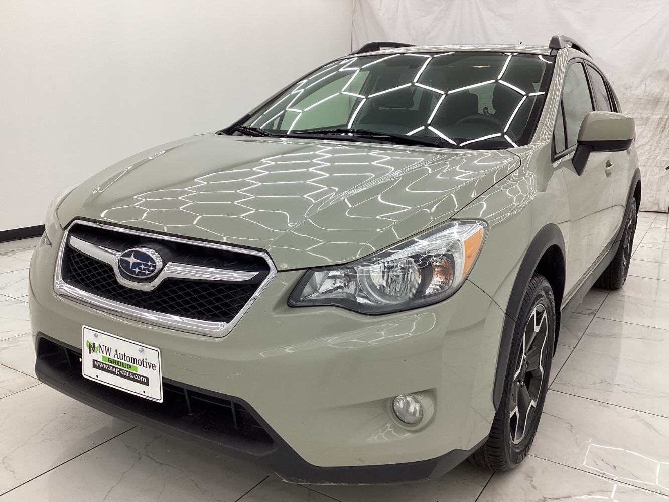 2014 Subaru XV Crosstrek Premium Image 2 of 47