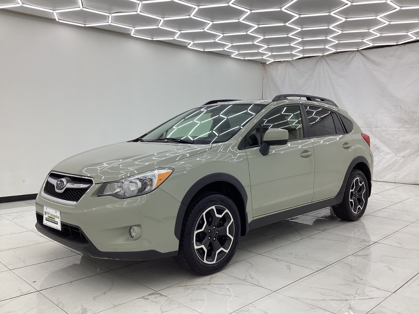 2014 Subaru XV Crosstrek Premium Image 1 of 47