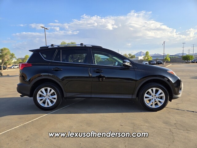 Vehicle image 4 of 34