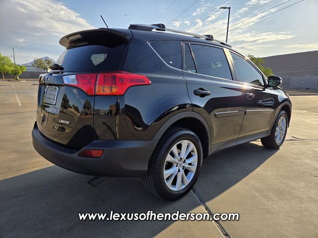 Vehicle image 5 of 34