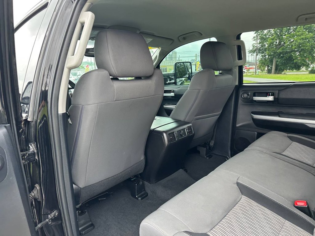 Vehicle image 39 of 55