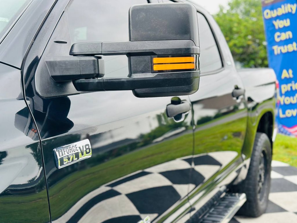 Vehicle image 12 of 55