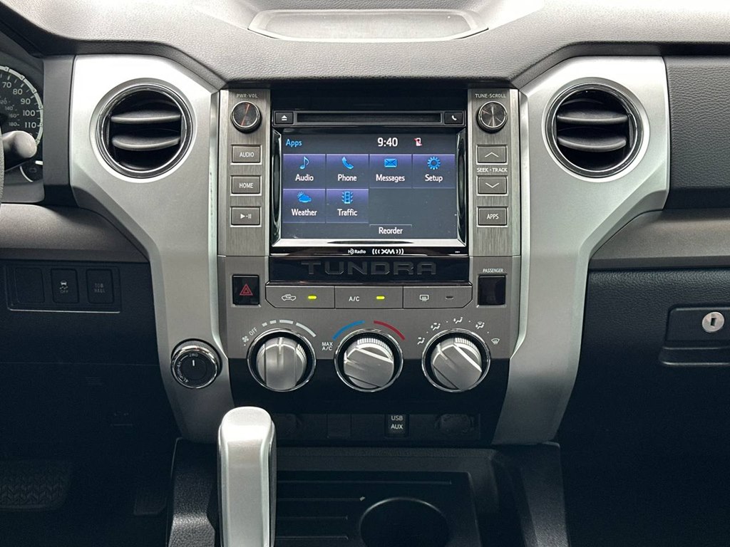 Vehicle image 26 of 55