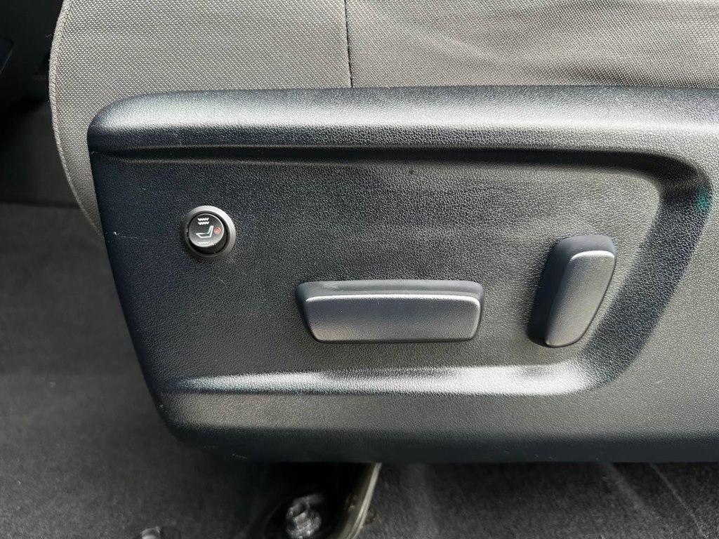 Vehicle image 19 of 55
