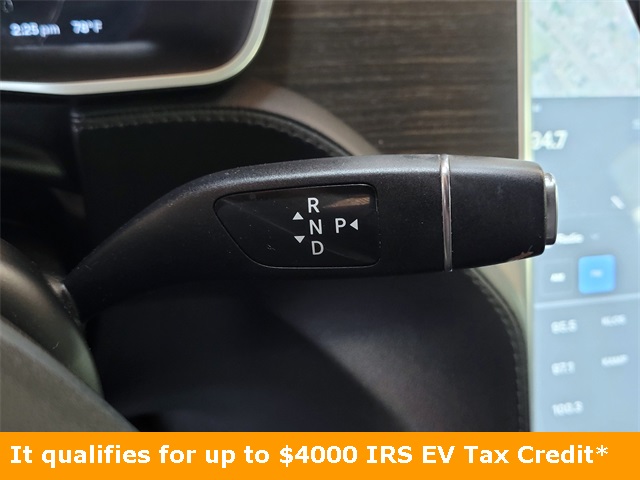 Vehicle image 15 of 31
