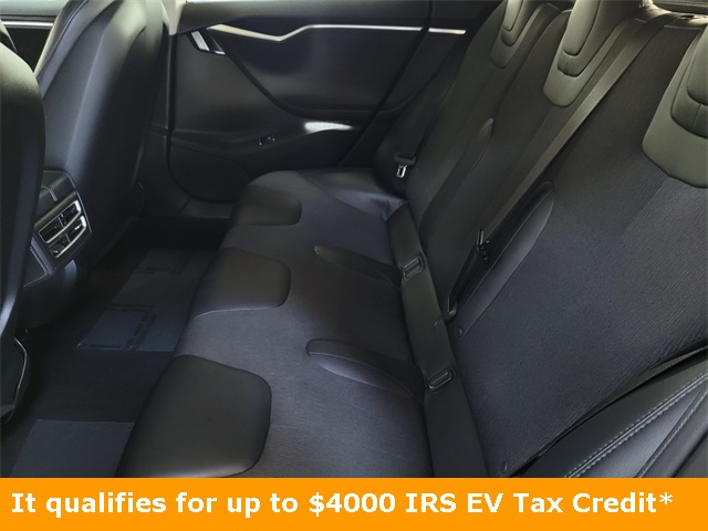 Vehicle image 21 of 31