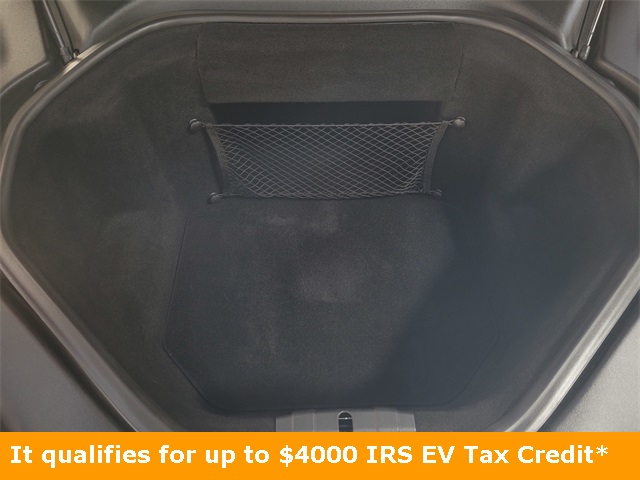 Vehicle image 24 of 31