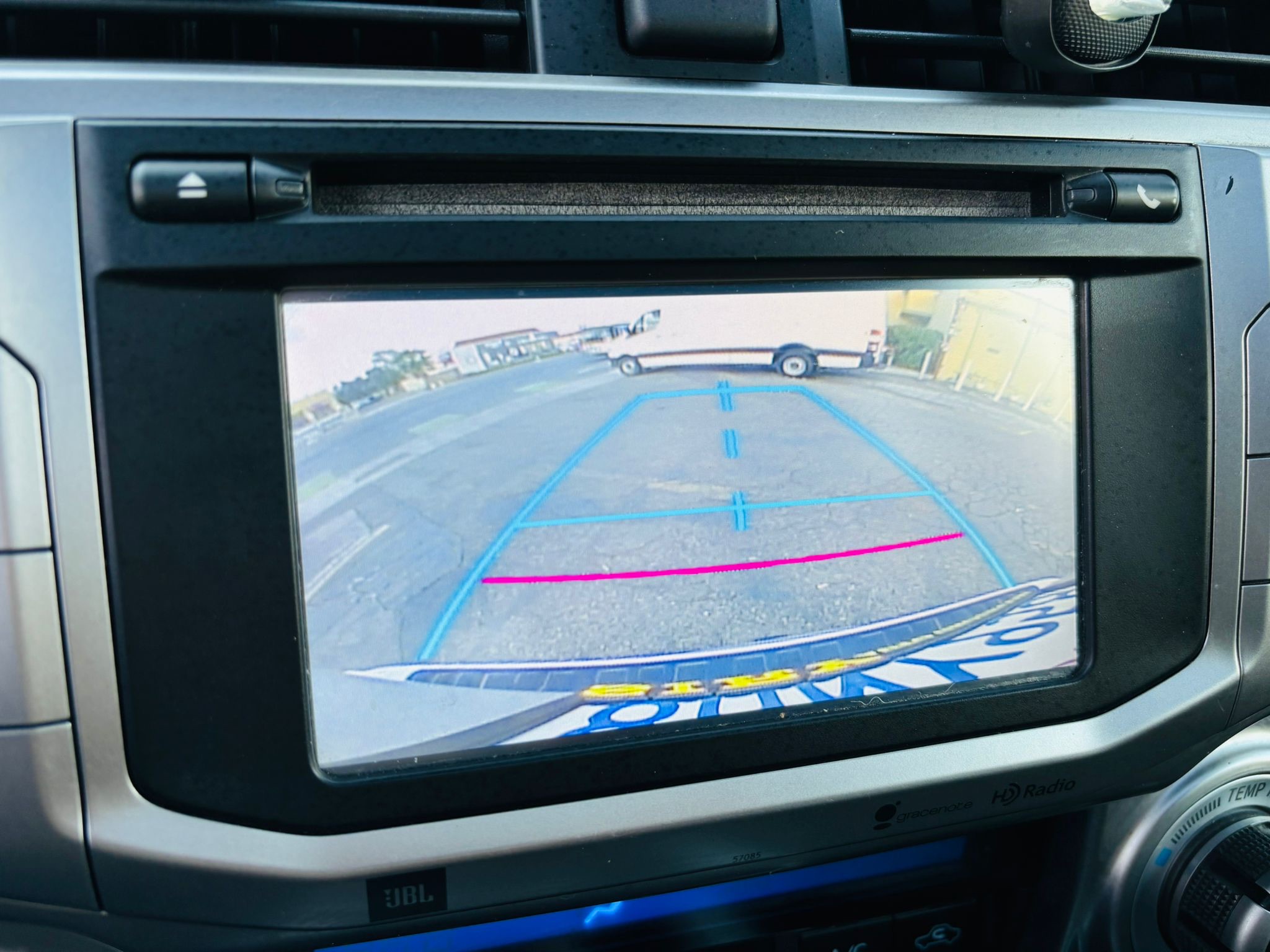 Vehicle image 18 of 24