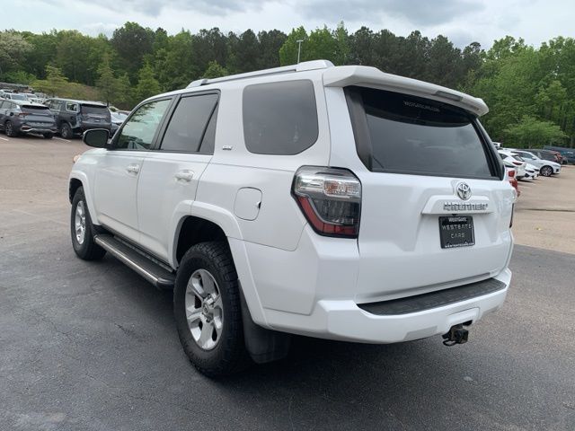 Vehicle image 7 of 38