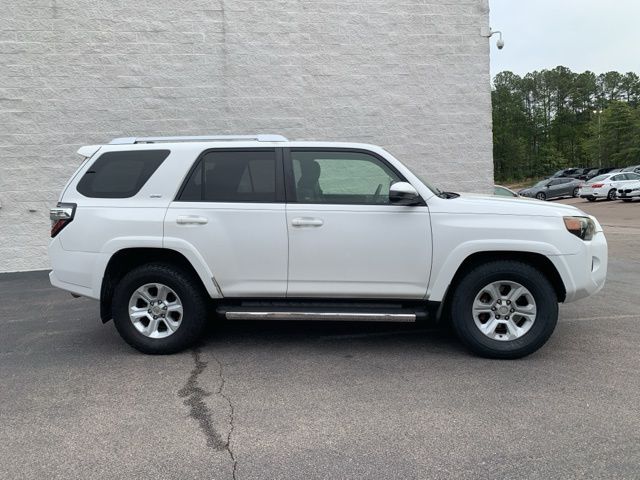 Vehicle image 4 of 38