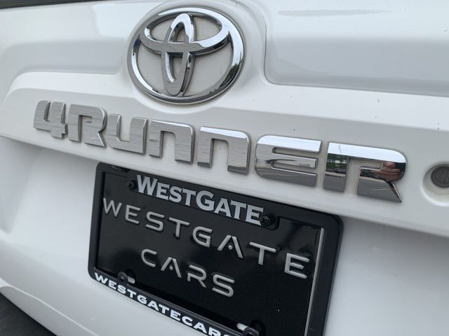 Vehicle image 12 of 38