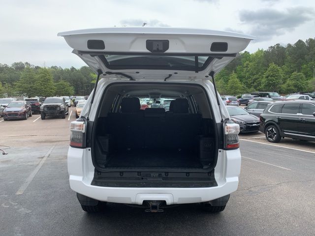 Vehicle image 13 of 38