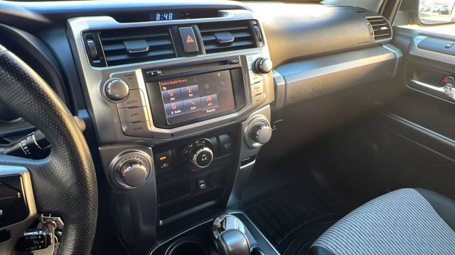 Vehicle image 18 of 35