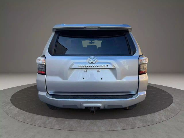 Vehicle image 7 of 35