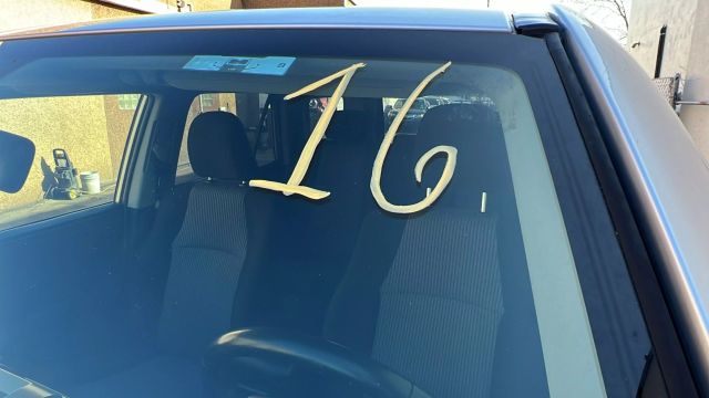 Vehicle image 34 of 35