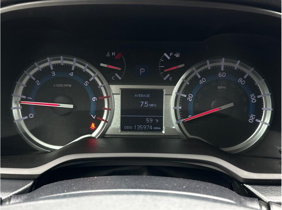 Vehicle image 16 of 27