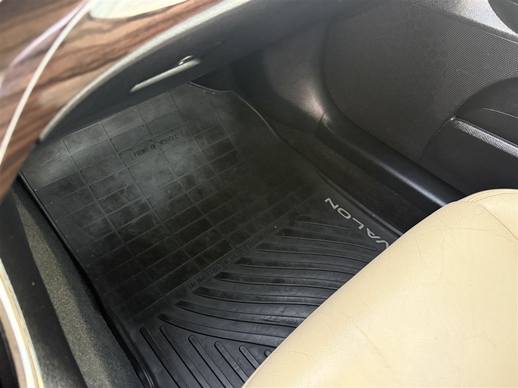 2014 Toyota Avalon XLE Premium Image 35 of 37