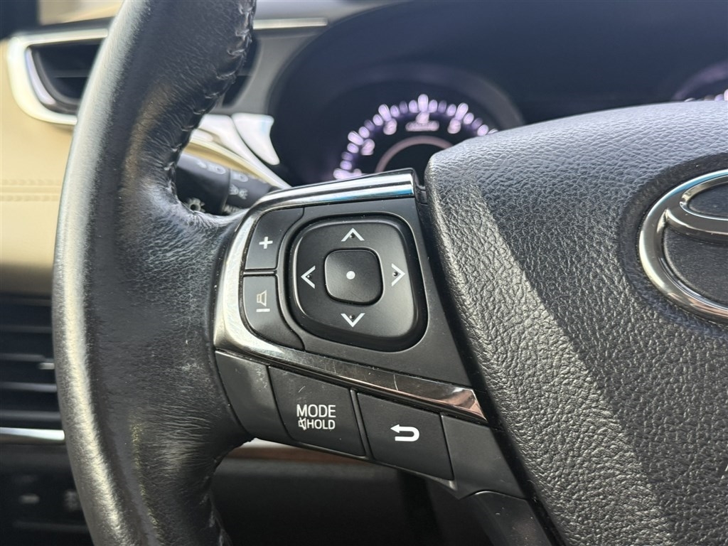 2014 Toyota Avalon XLE Premium Image 30 of 37