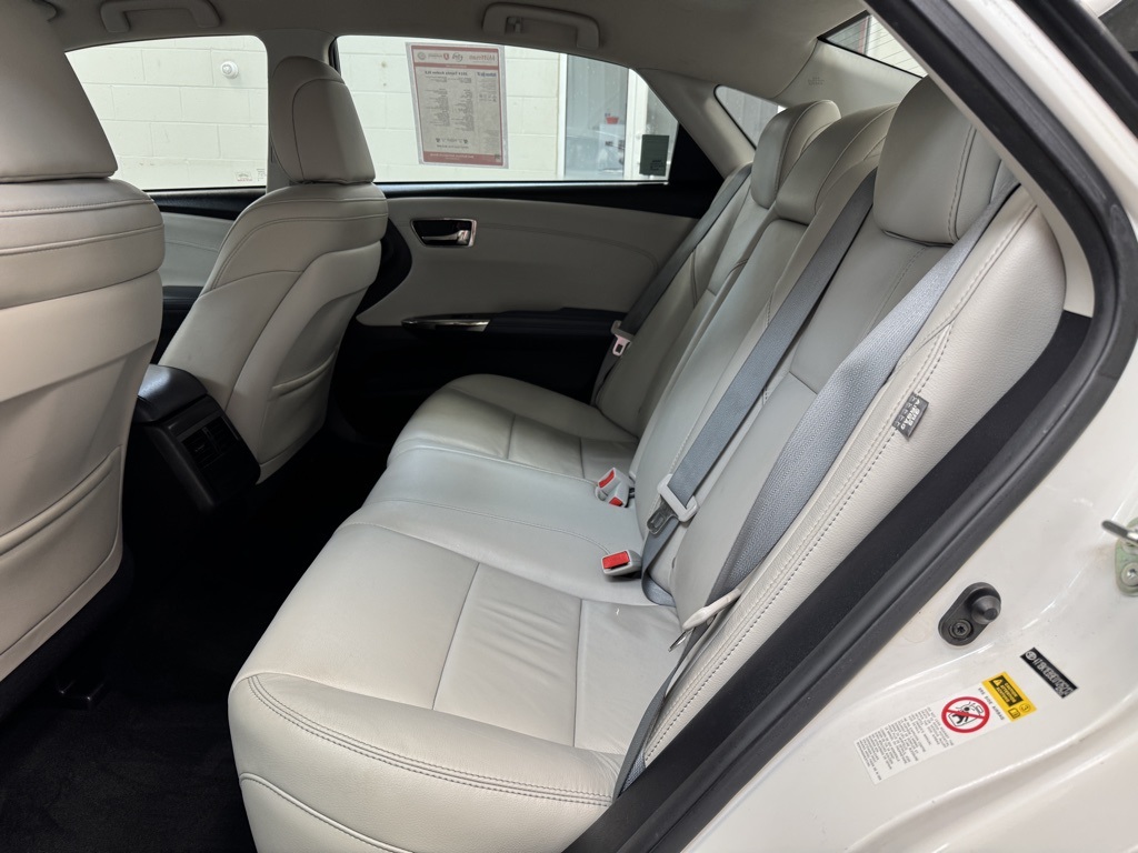 Vehicle image 15 of 35
