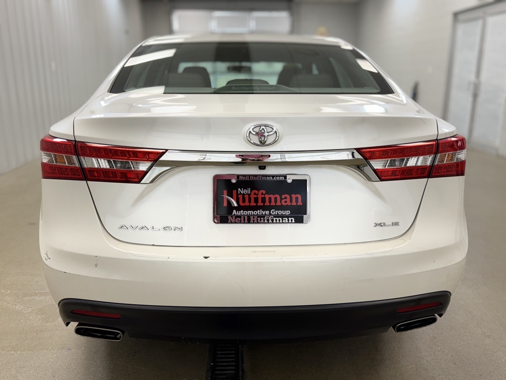 Vehicle image 5 of 35