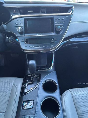 Vehicle image 12 of 13