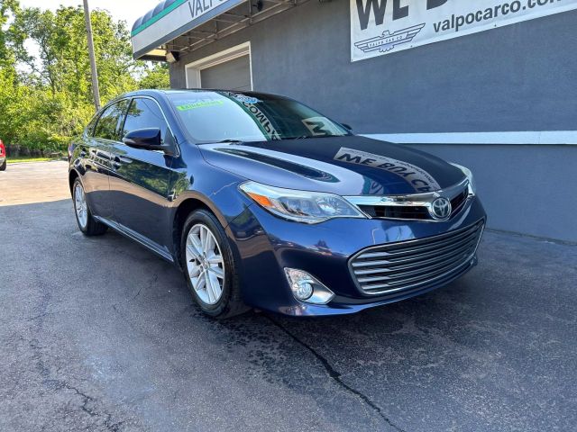 Vehicle image 4 of 13