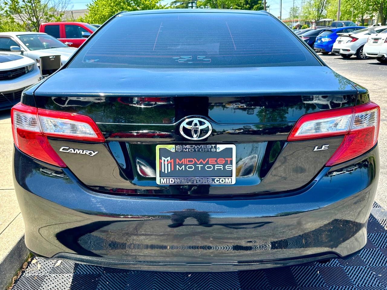 Vehicle image 12 of 40
