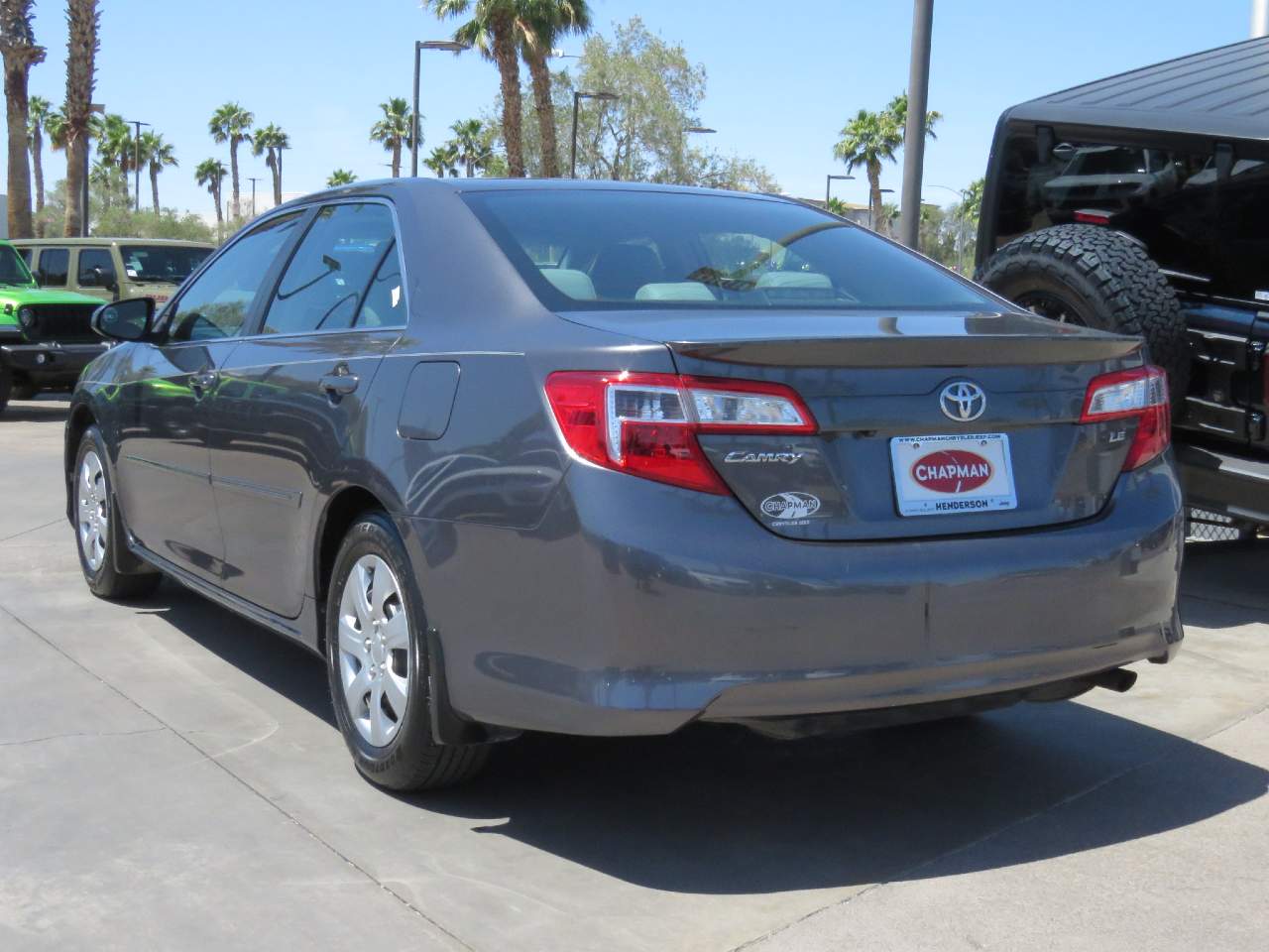 Vehicle image 5 of 21