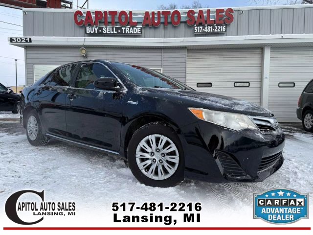 Vehicle image 2 of 32