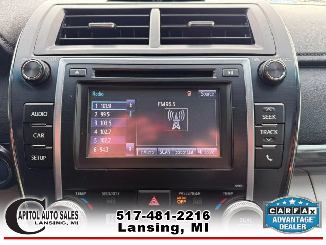 Vehicle image 22 of 32