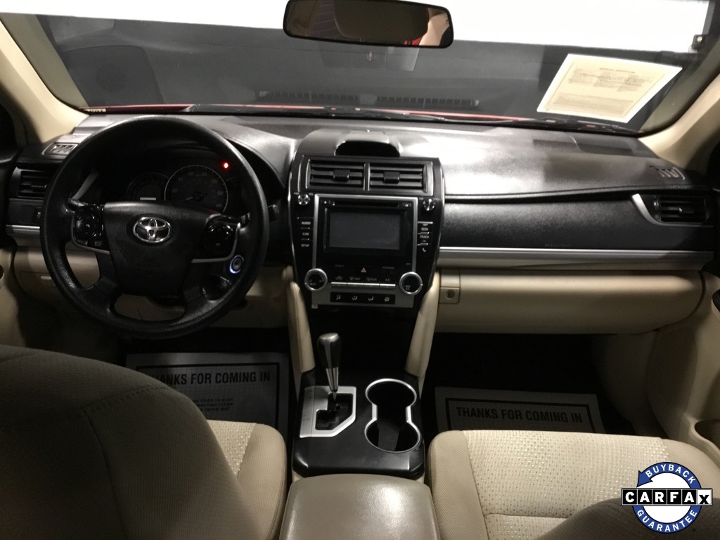 Vehicle image 25 of 50