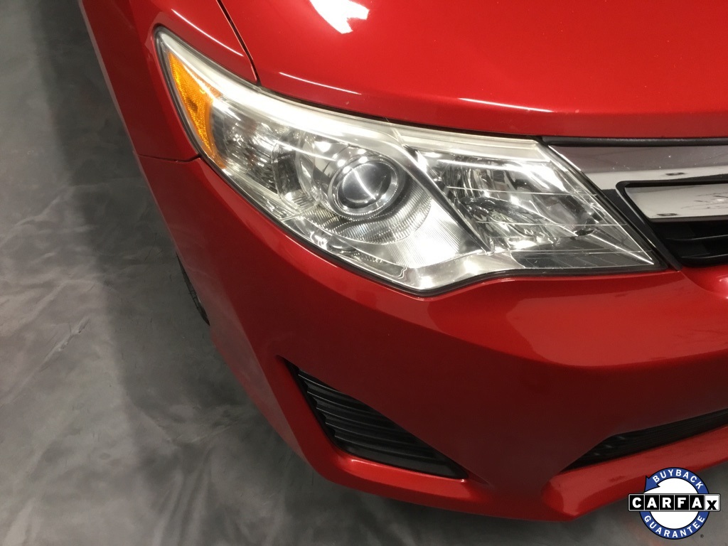 Vehicle image 19 of 50