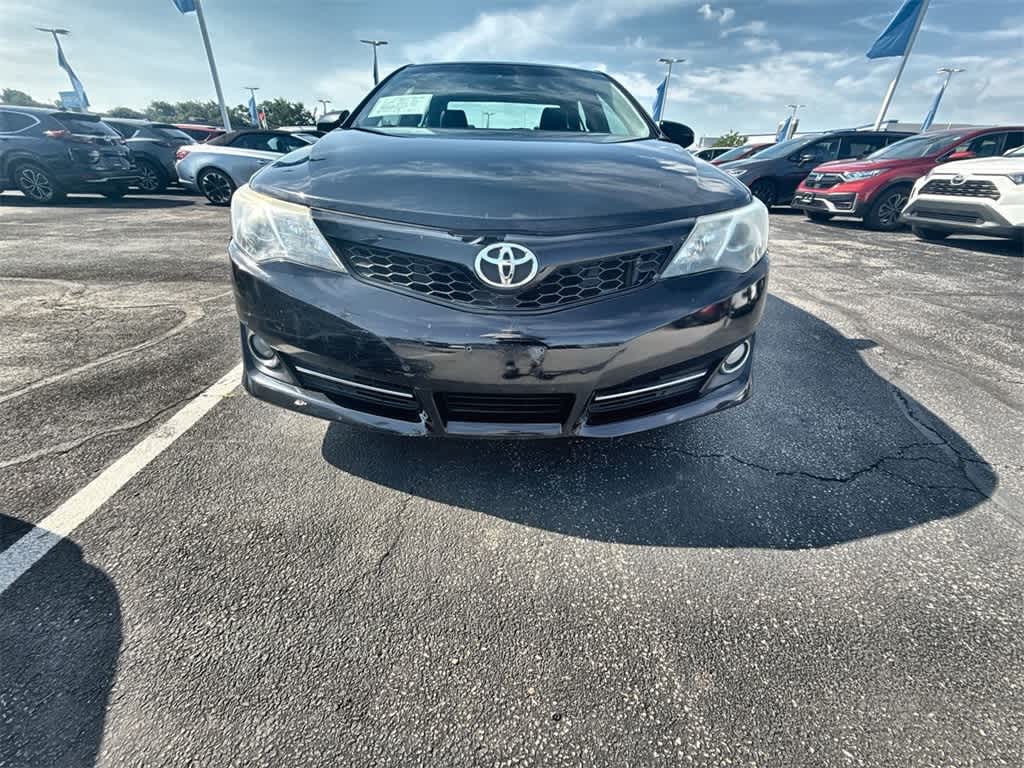 Vehicle image 2 of 35