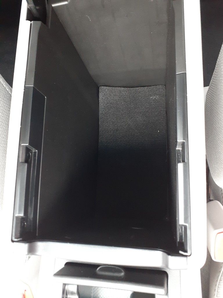 Vehicle image 25 of 29