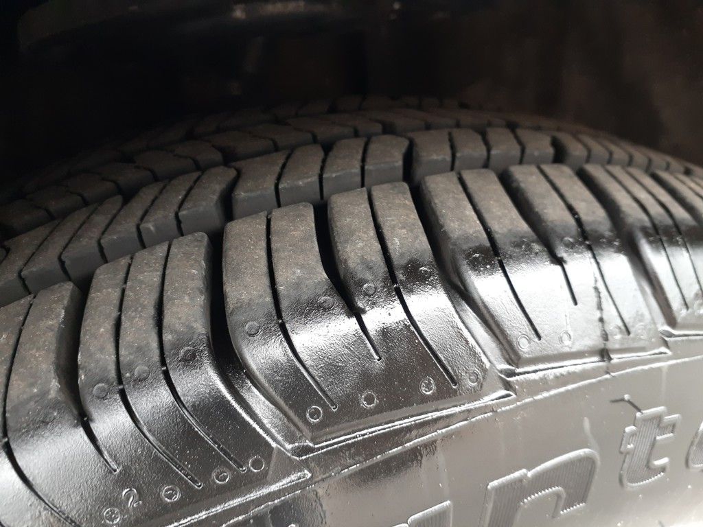 Vehicle image 27 of 29