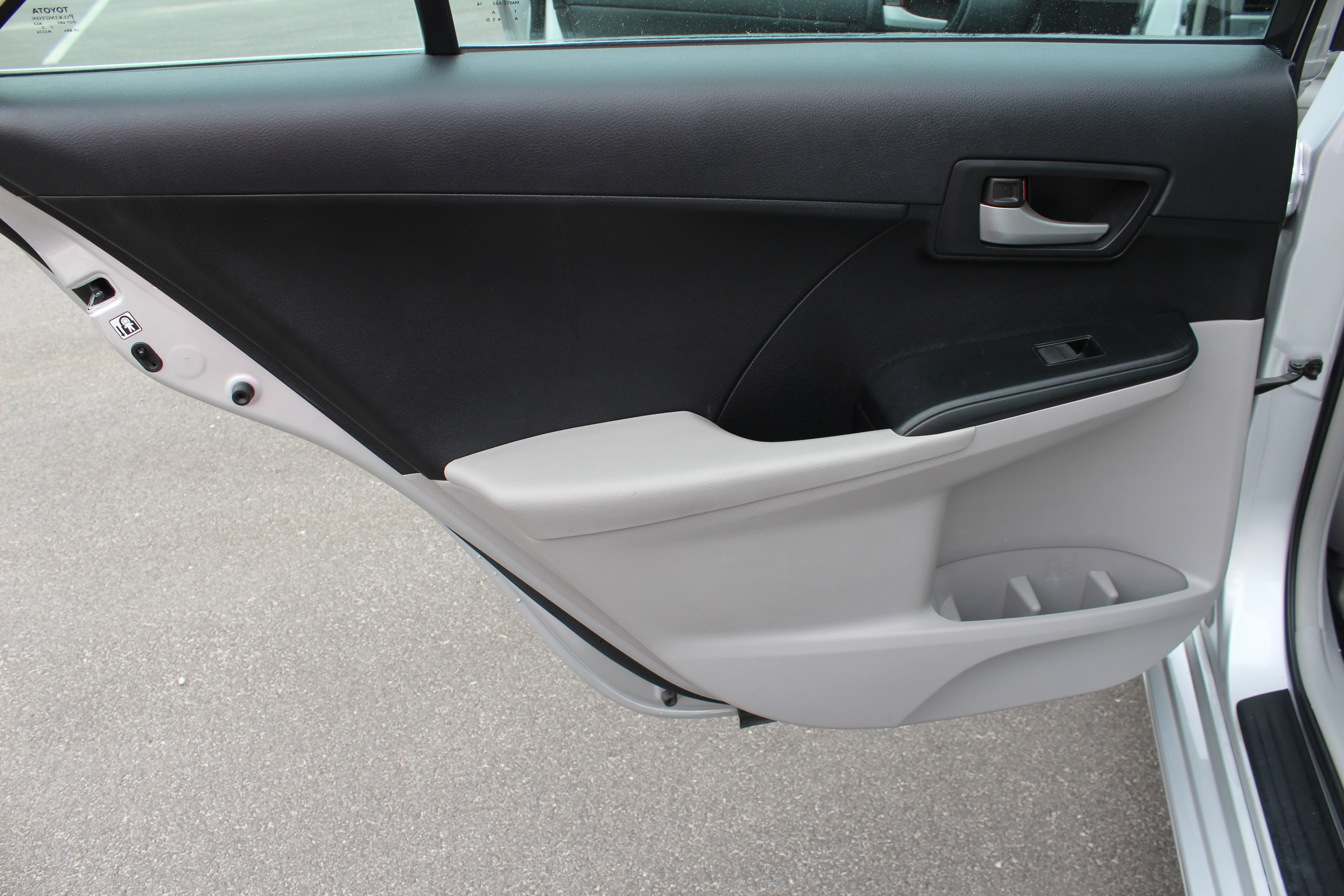 Vehicle image 39 of 52