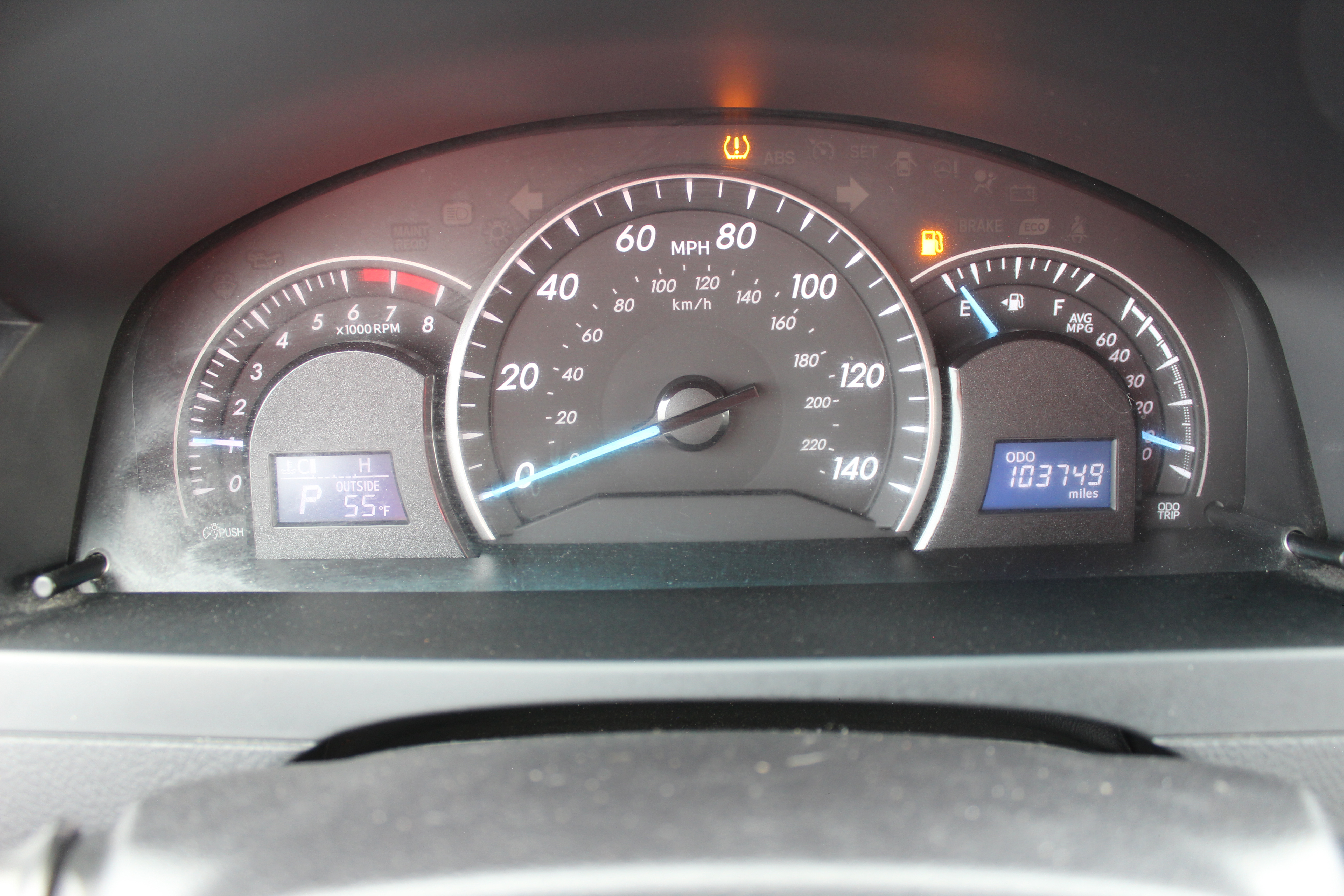 Vehicle image 26 of 52