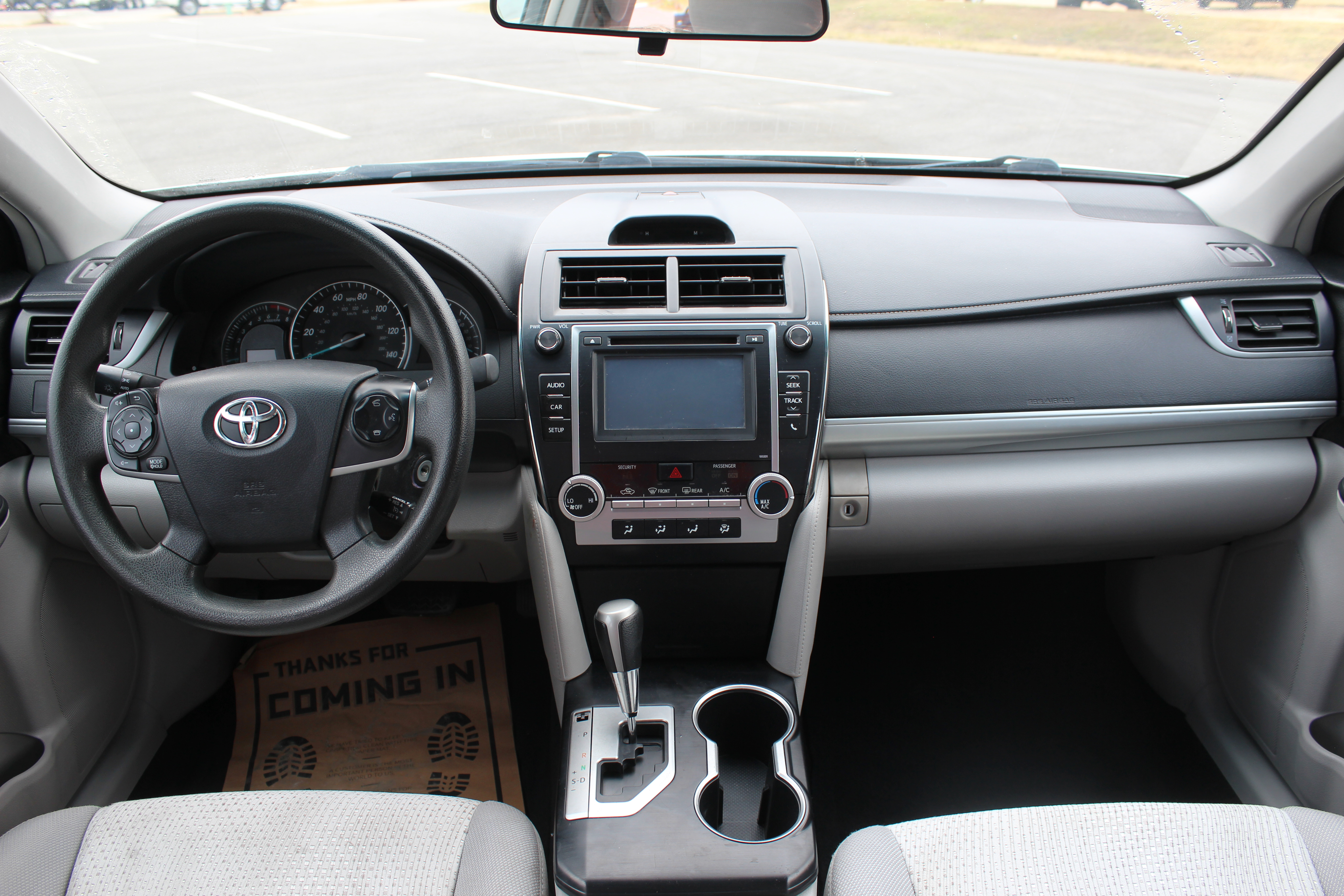 Vehicle image 15 of 52