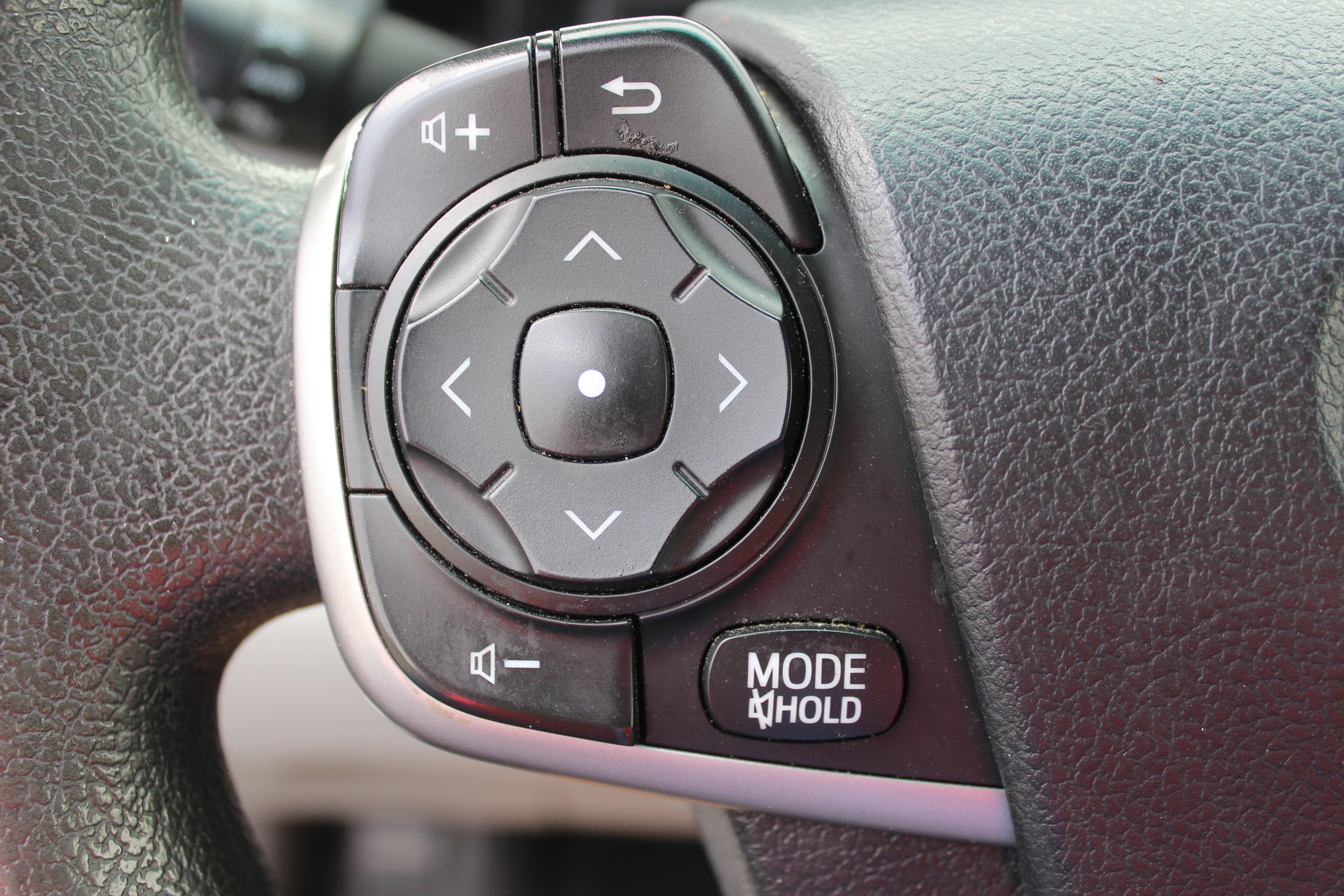 Vehicle image 20 of 52