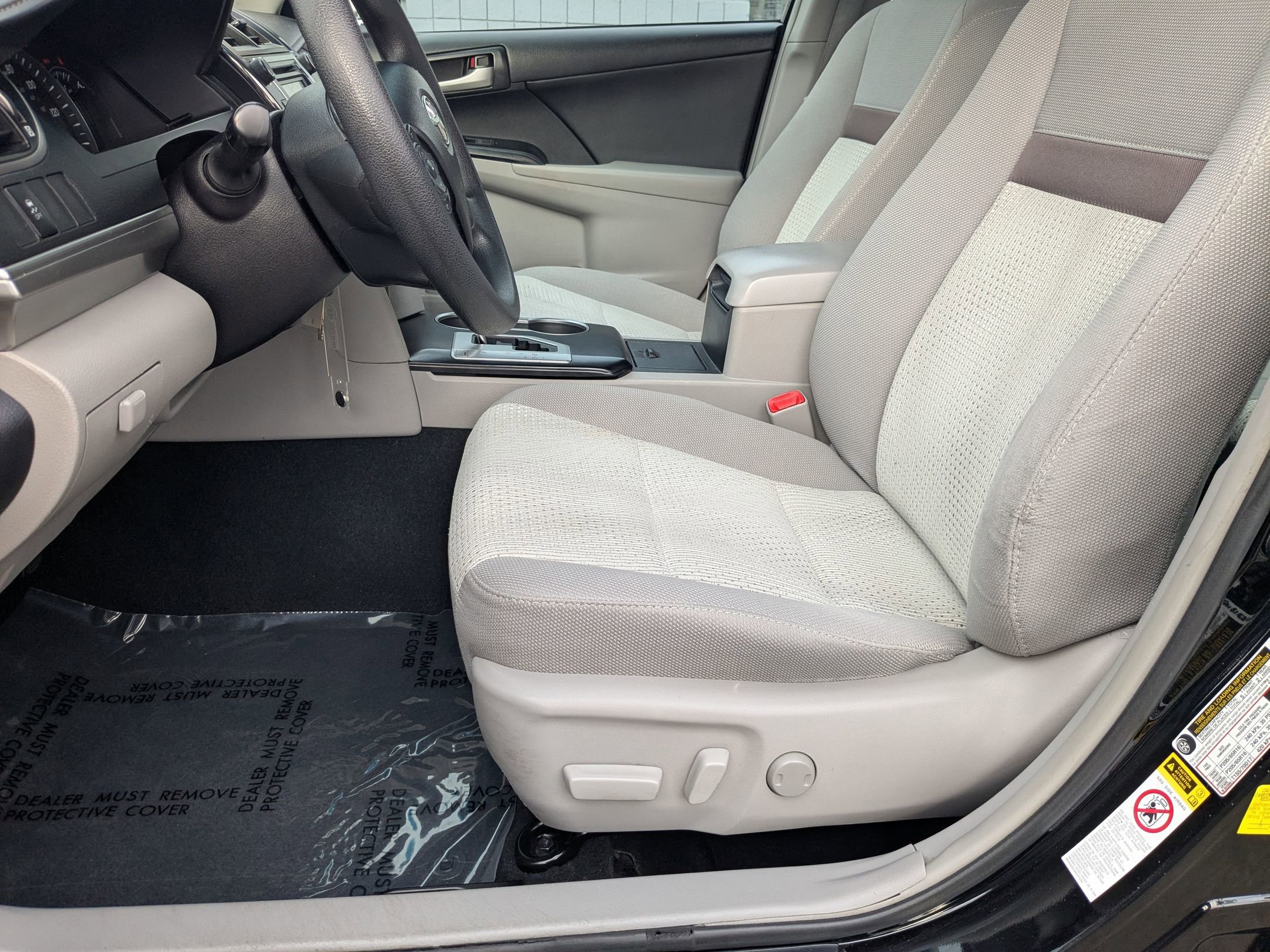 Vehicle image 11 of 34