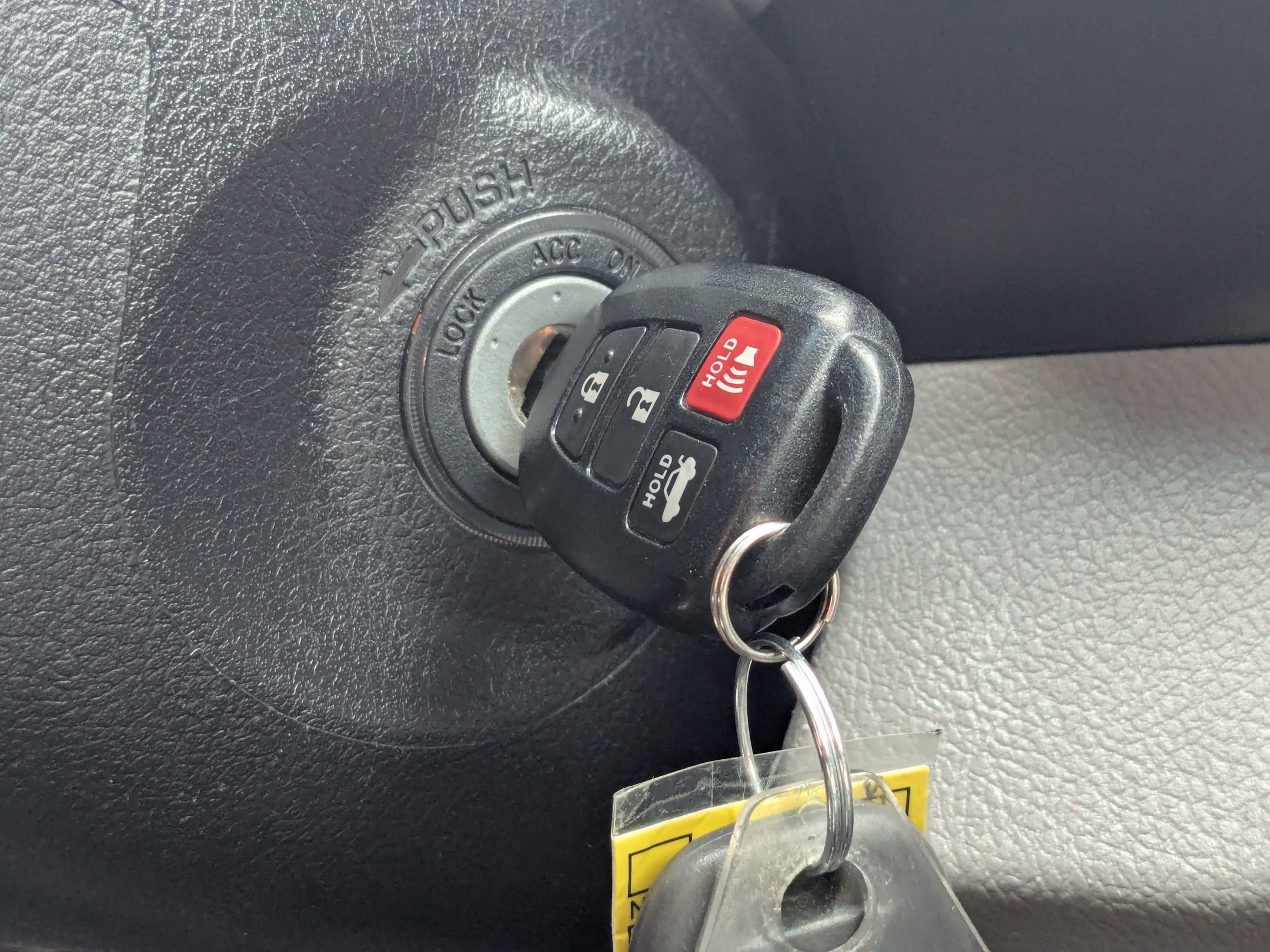 Vehicle image 24 of 34
